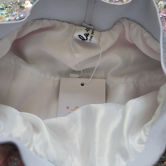 Lola and the boys 3 layer shimmering silver sequin skirt. Size 4T. New with tags - Picture 10 of 10